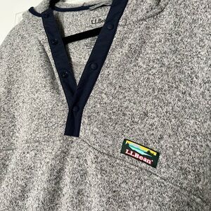 L.L. Bean Fleece Hooded Pullover Men  Slightly Fitted - XL